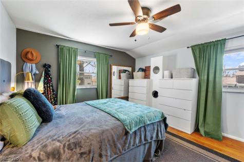 329 Baldwin Drive Berea OH 44017
