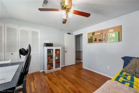 329 Baldwin Drive Berea OH 44017