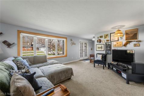 329 Baldwin Drive Berea OH 44017