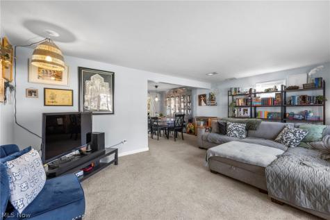 329 Baldwin Drive Berea OH 44017