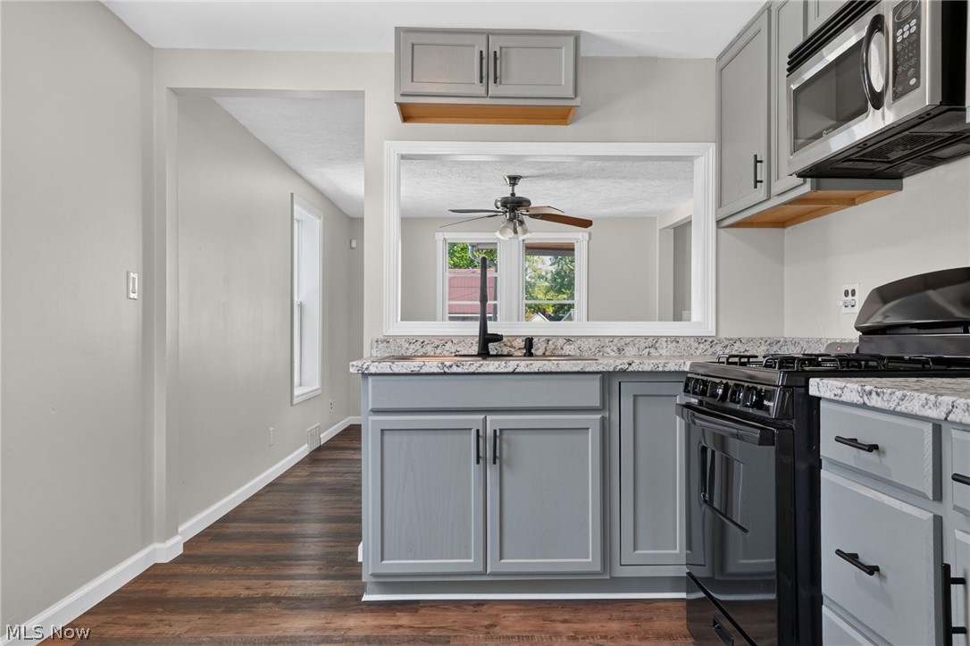 380 Centennial Street Geneva OH 44041