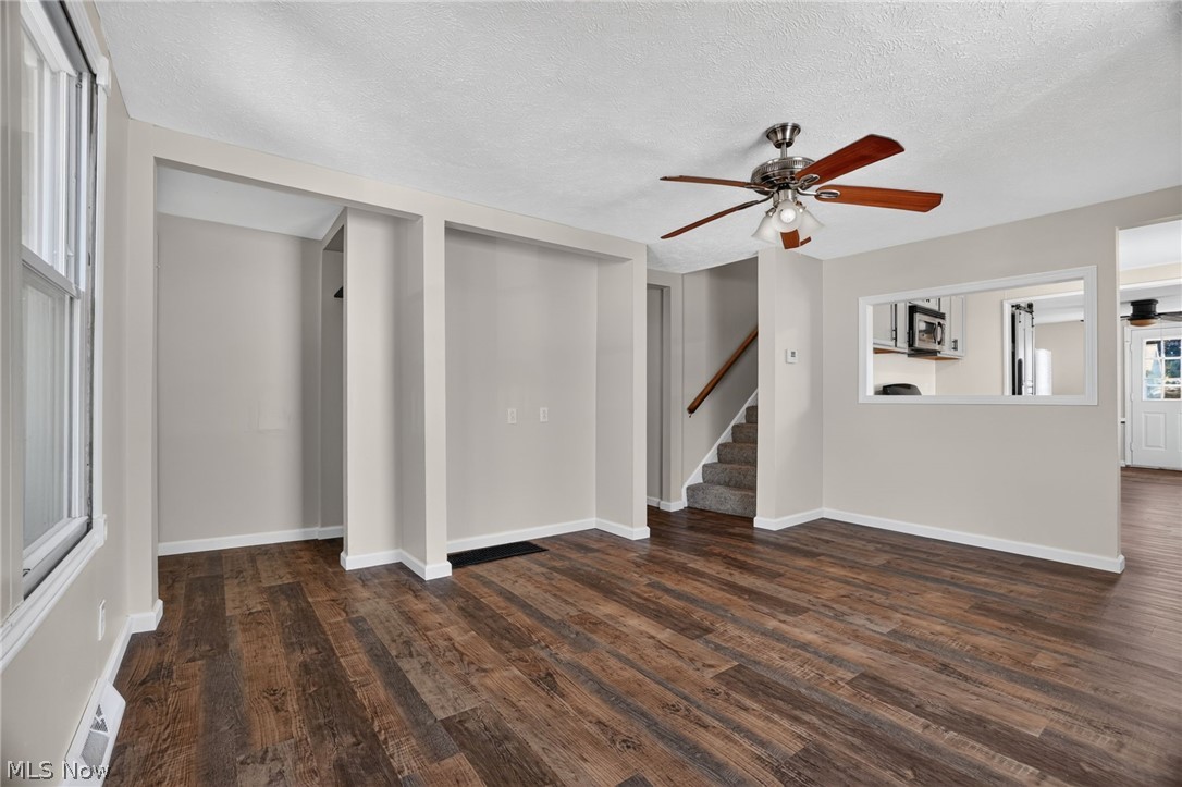 380 Centennial Street Geneva OH 44041