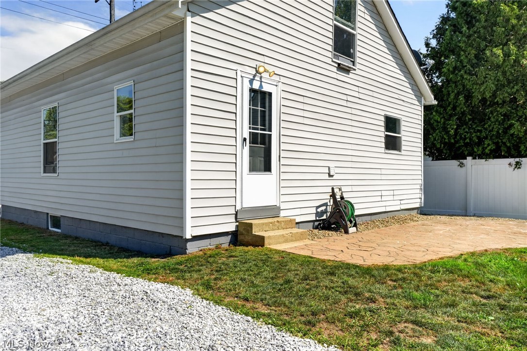 380 Centennial Street Geneva OH 44041