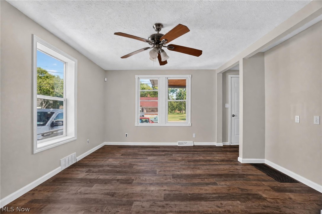 380 Centennial Street Geneva OH 44041