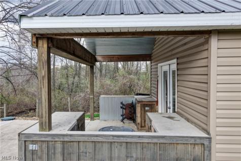 2684 Bern Drive Millersburg OH 44654