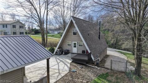 2684 Bern Drive Millersburg OH 44654