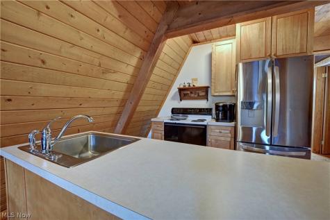 2684 Bern Drive Millersburg OH 44654