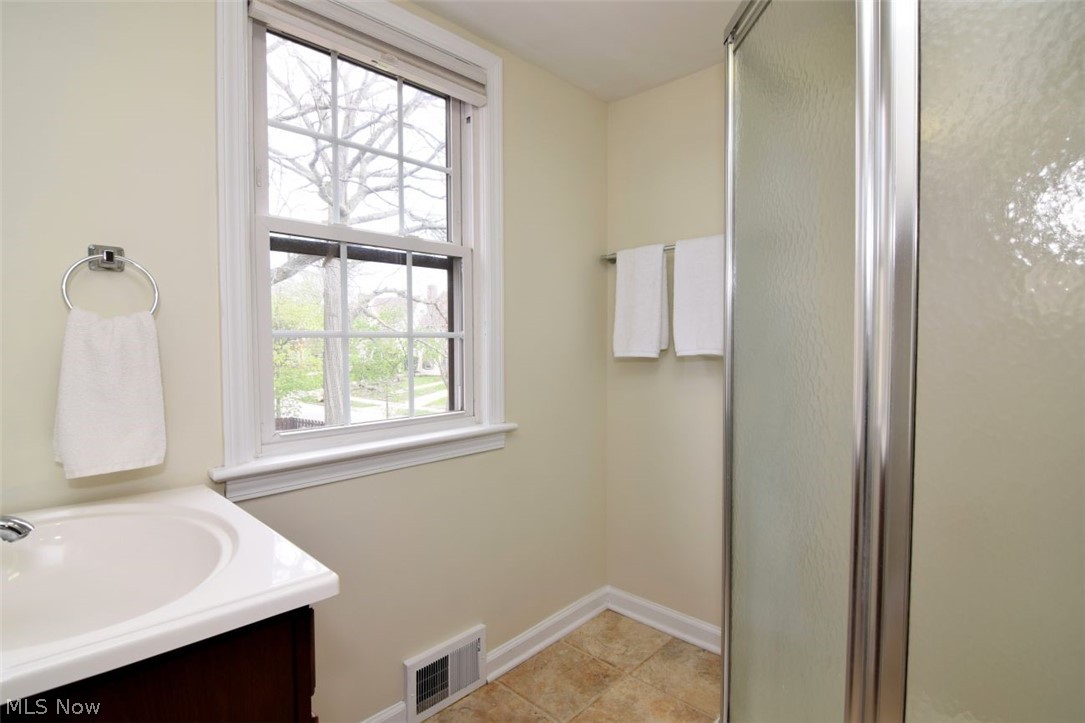 18231 Sherrington Road Shaker Heights OH 44122