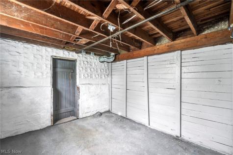 4441 E 144th Street Cleveland OH 44128