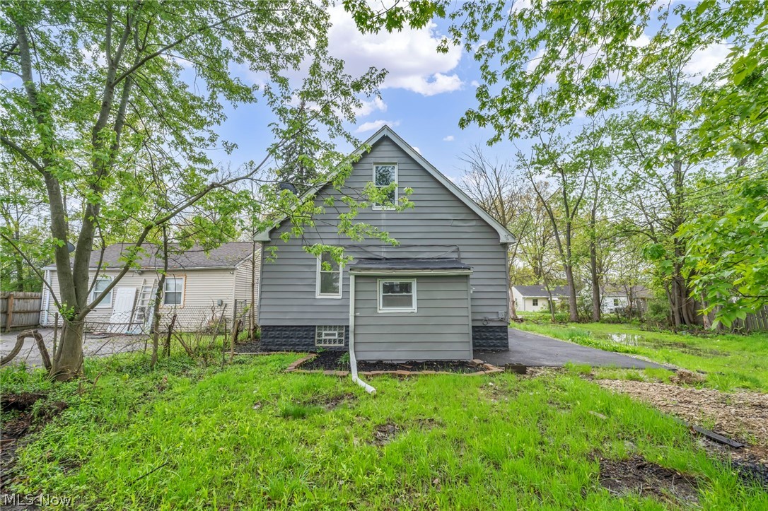 4441 E 144th Street Cleveland OH 44128