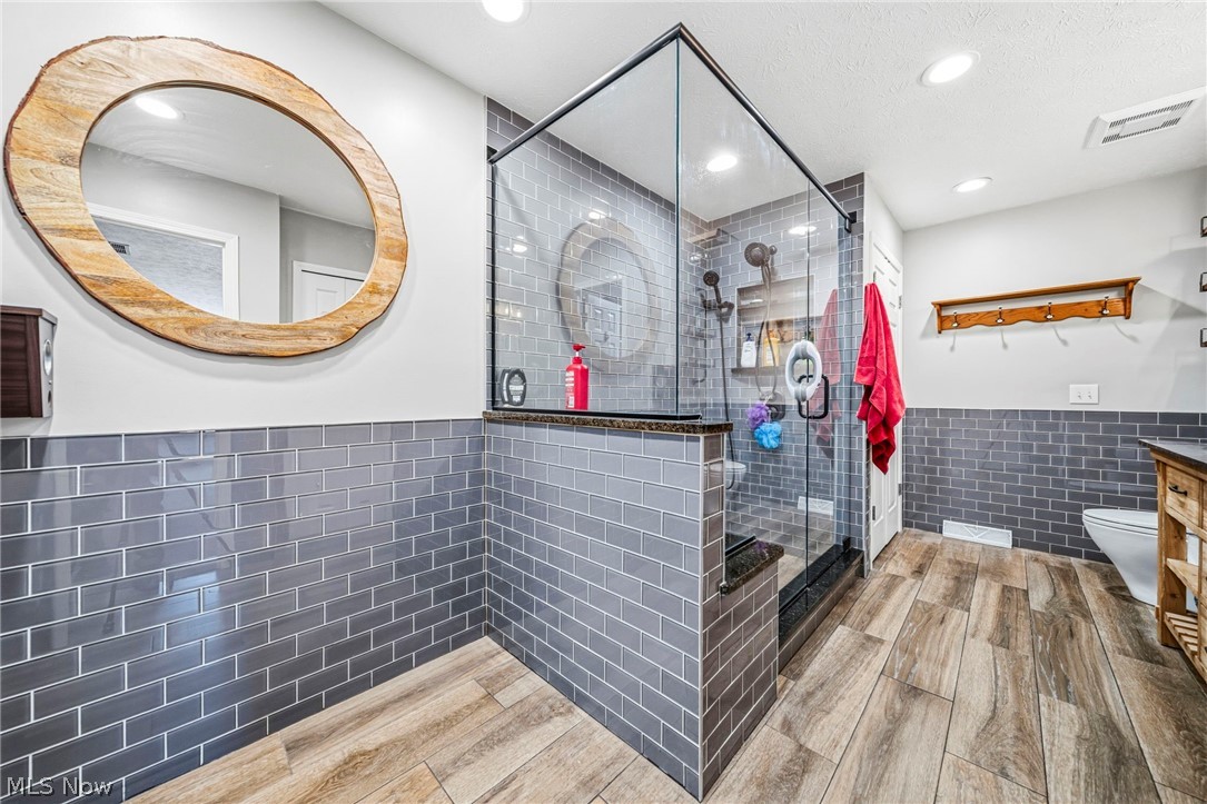 2087 Chimney Ridge Drive Madison OH 44057