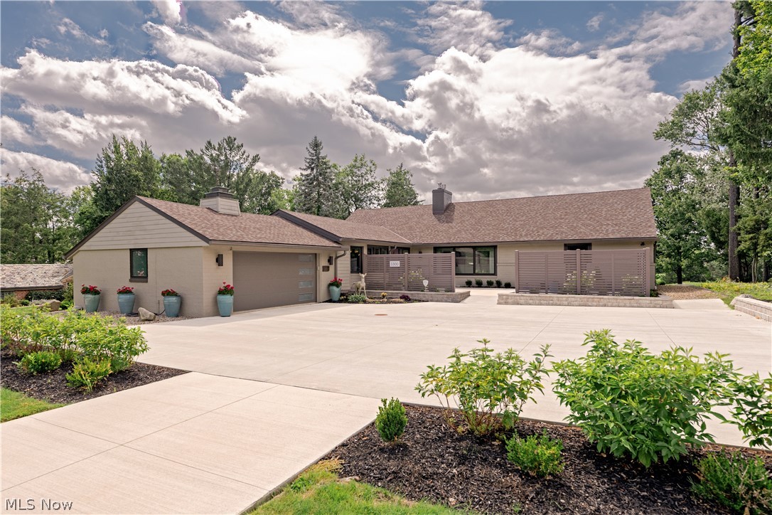 3300 Green Road Beachwood OH 44122