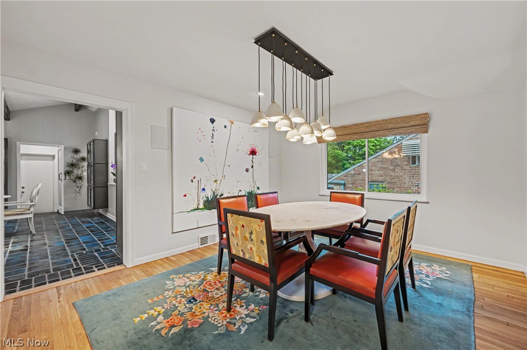 3300 Green Road Beachwood OH 44122