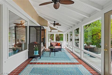 3300 Green Road Beachwood OH 44122