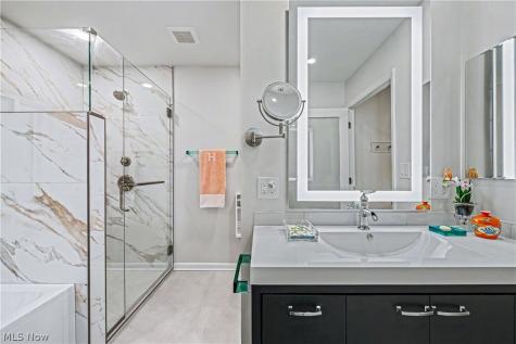 3300 Green Road Beachwood OH 44122
