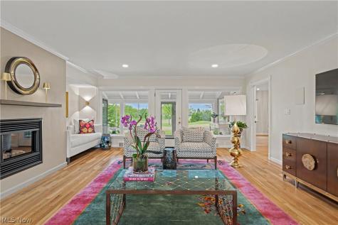 3300 Green Road Beachwood OH 44122