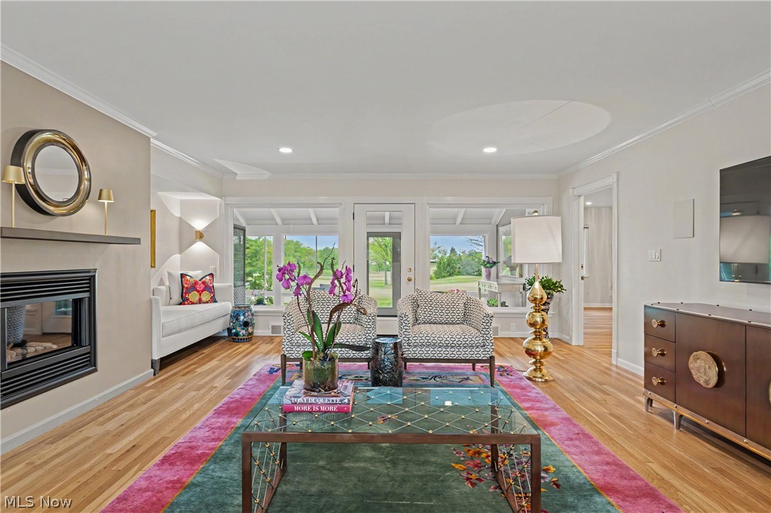 3300 Green Road Beachwood OH 44122