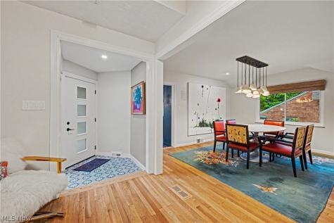 3300 Green Road Beachwood OH 44122