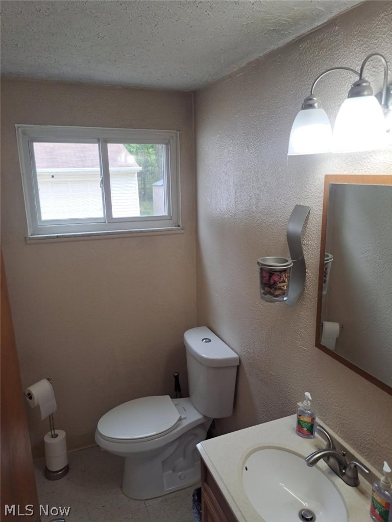 24150 Glenbrook Boulevard Euclid OH 44117