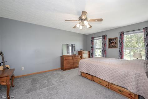 7911 Giddings Road Rootstown OH 44272