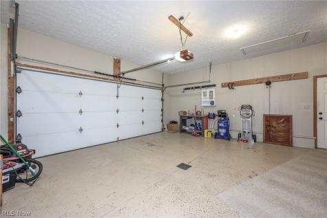 7911 Giddings Road Rootstown OH 44272