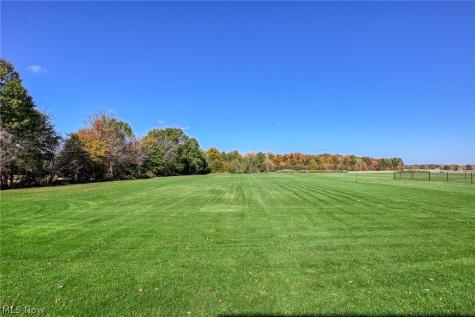 7911 Giddings Road Rootstown OH 44272