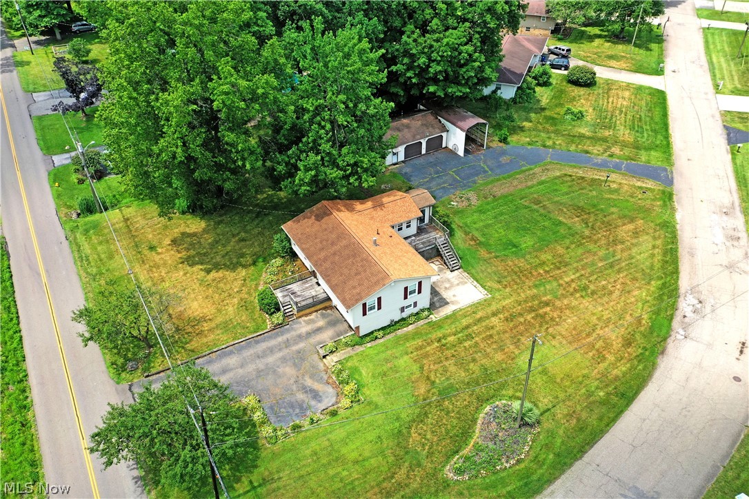 3592 Carson Salt Springs Road Newton Falls OH 44444