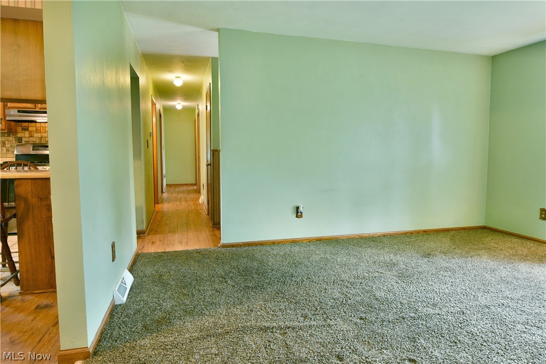 3592 Carson Salt Springs Road Newton Falls OH 44444