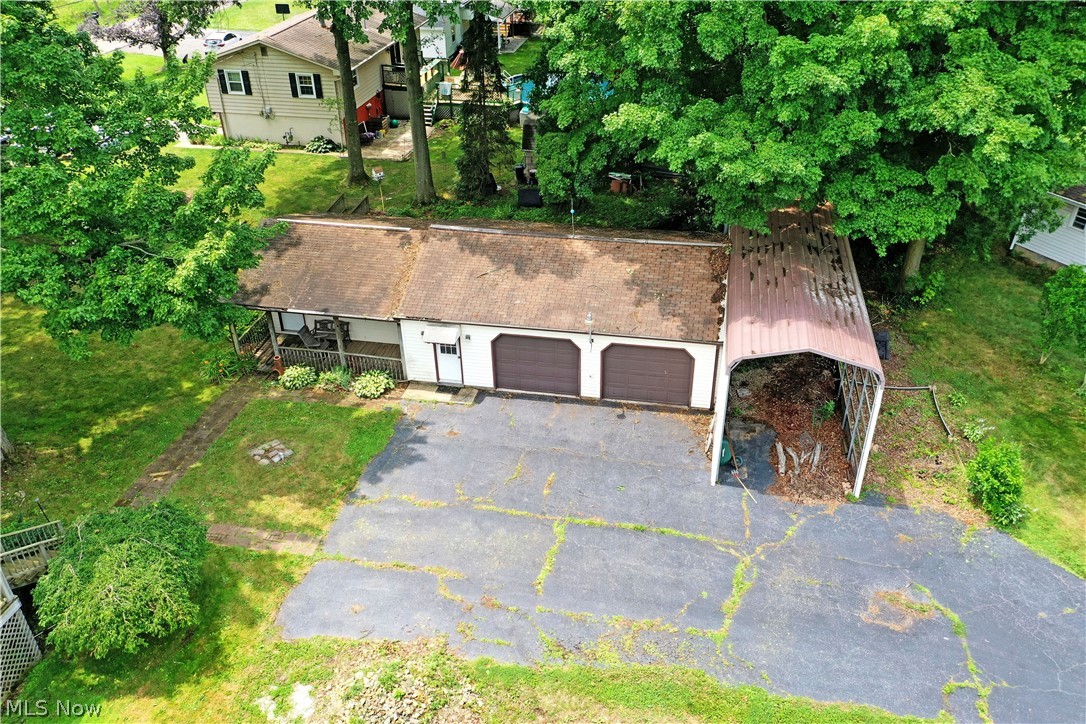 3592 Carson Salt Springs Road Newton Falls OH 44444