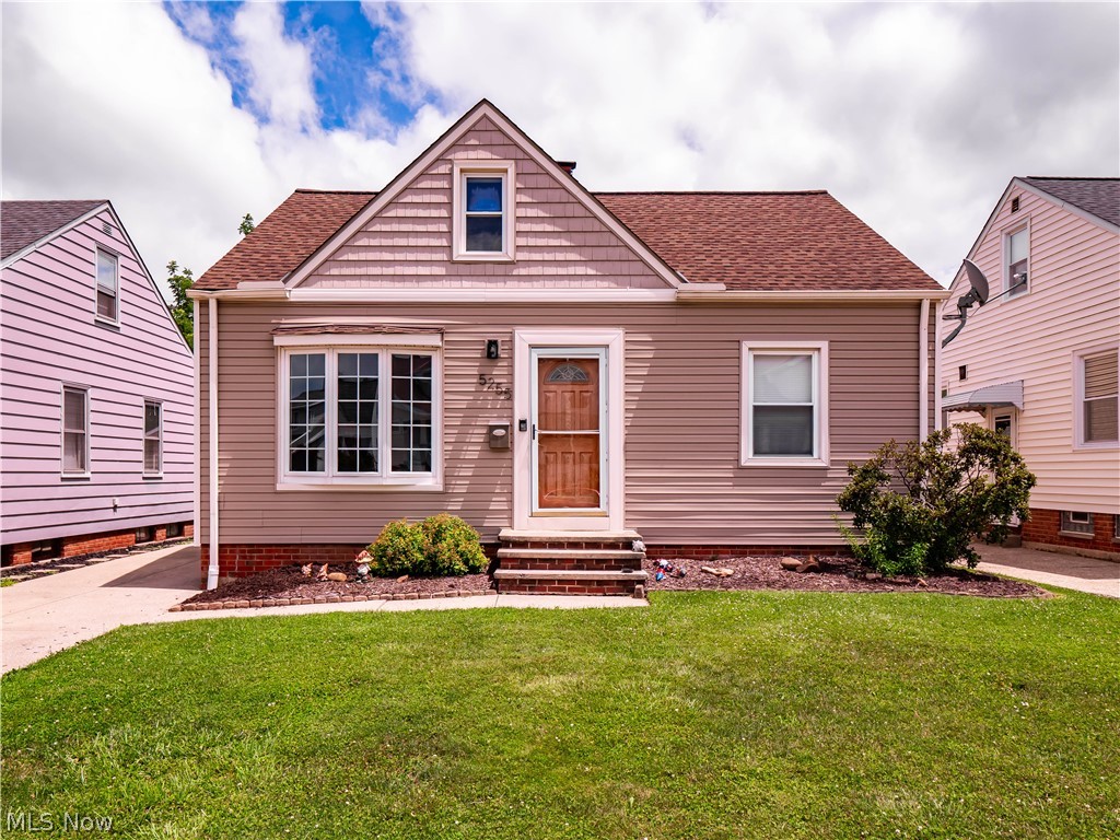 5255 W 46th Street Parma OH 44134