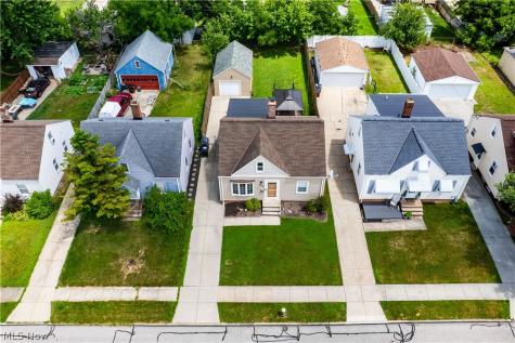 5255 W 46th Street Parma OH 44134