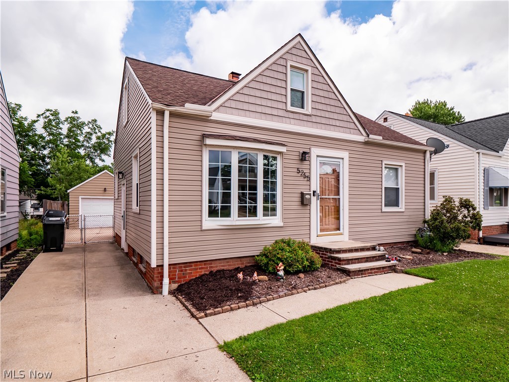 5255 W 46th Street Parma OH 44134