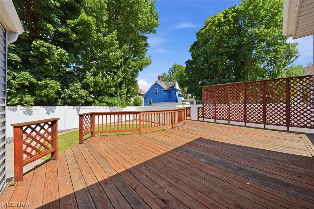 214 Lake Avenue Ashtabula OH 44004