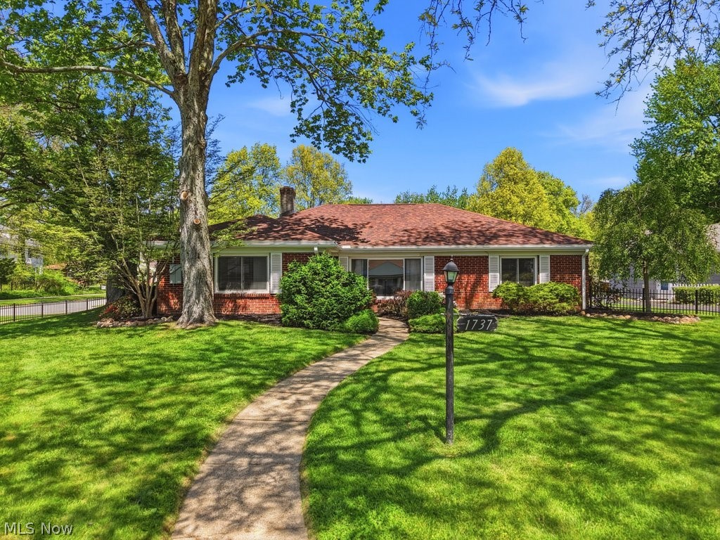 1737 Highbridge Road Cuyahoga Falls OH 44223
