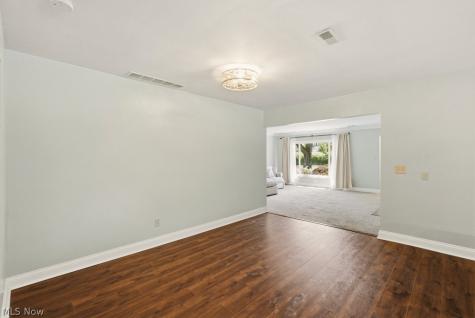 1737 Highbridge Road Cuyahoga Falls OH 44223
