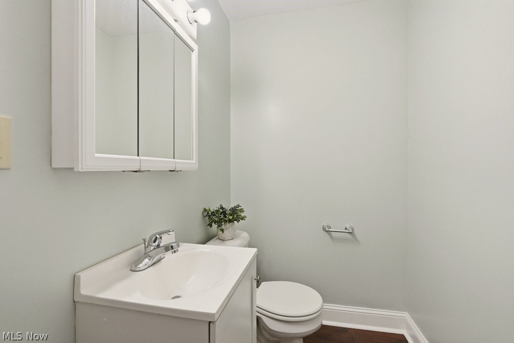 1737 Highbridge Road Cuyahoga Falls OH 44223