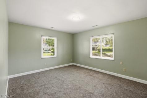 1737 Highbridge Road Cuyahoga Falls OH 44223