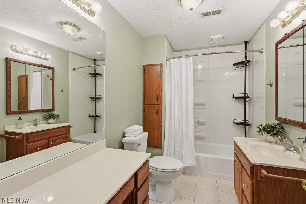 1737 Highbridge Road Cuyahoga Falls OH 44223