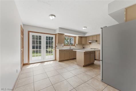3700 Farnham Street NW North Canton OH 44720