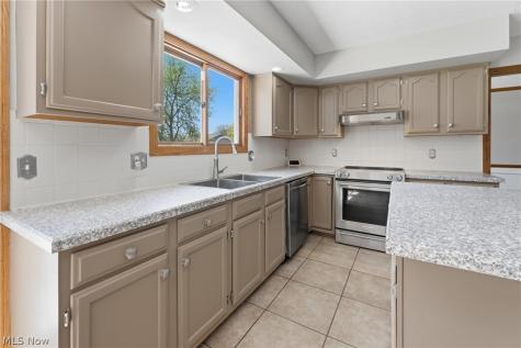 3700 Farnham Street NW North Canton OH 44720
