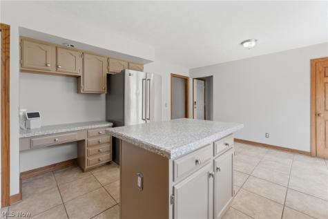 3700 Farnham Street NW North Canton OH 44720