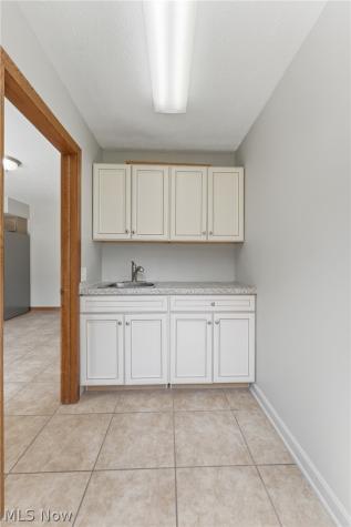 3700 Farnham Street NW North Canton OH 44720