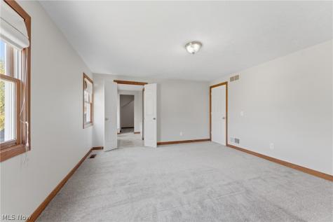 3700 Farnham Street NW North Canton OH 44720