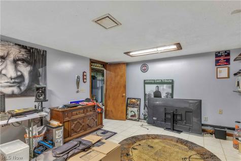 17778 State Route 301 Lagrange OH 44050