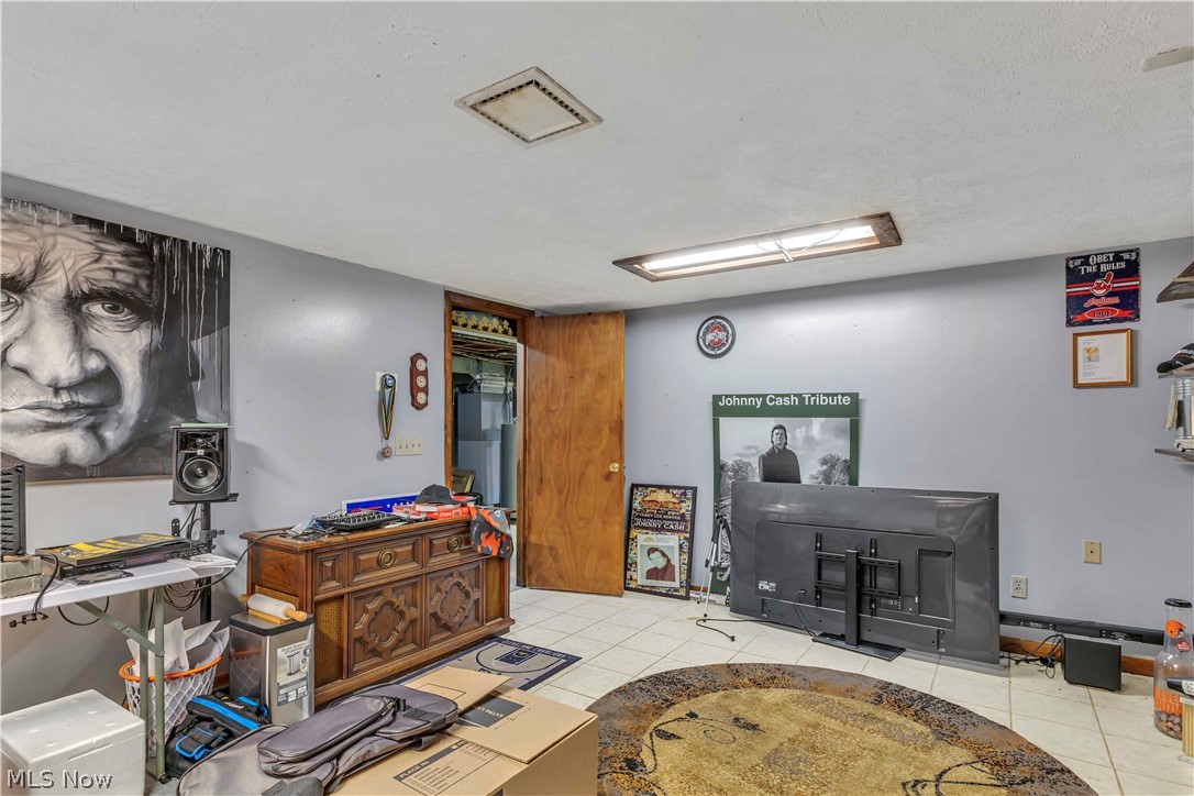 17778 State Route 301 Lagrange OH 44050