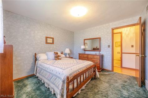 13899 Chippewa Trail Middleburg Heights OH 44130