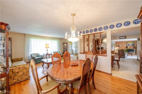 13899 Chippewa Trail Middleburg Heights OH 44130