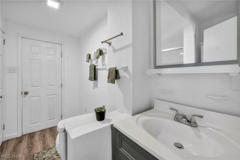 3488 W 52nd Street Cleveland OH 44102