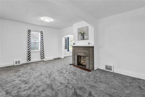3488 W 52nd Street Cleveland OH 44102