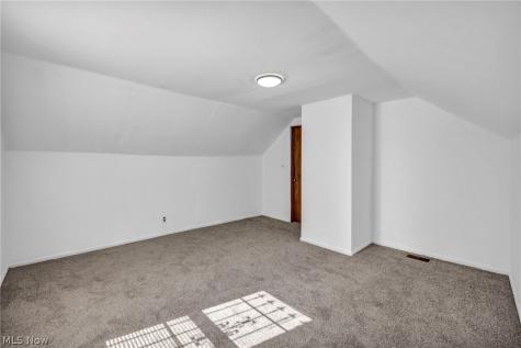 3488 W 52nd Street Cleveland OH 44102